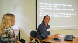 Annemiek Ebbers en Ilja Bomers (consulenten bij VIT-hulp bij mantelzorg) verzorgen de workshop Natuurlijk een netwerk